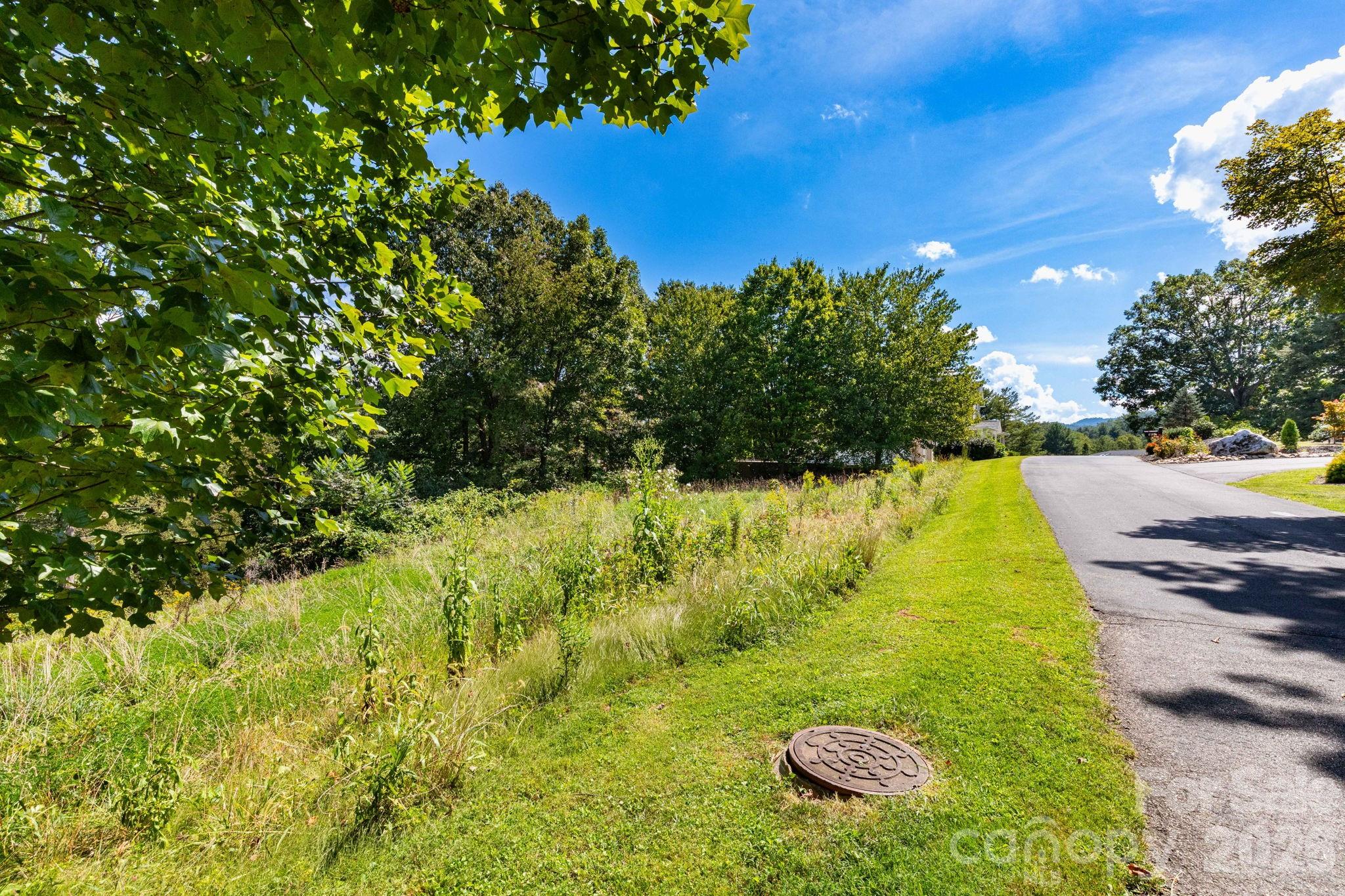9999 Foxfire Estates Circle Property Photo 2