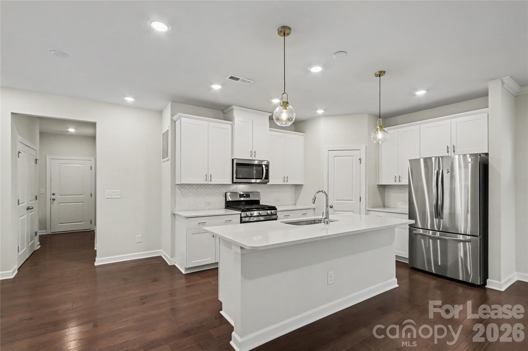 4421477 Property Photo 11
