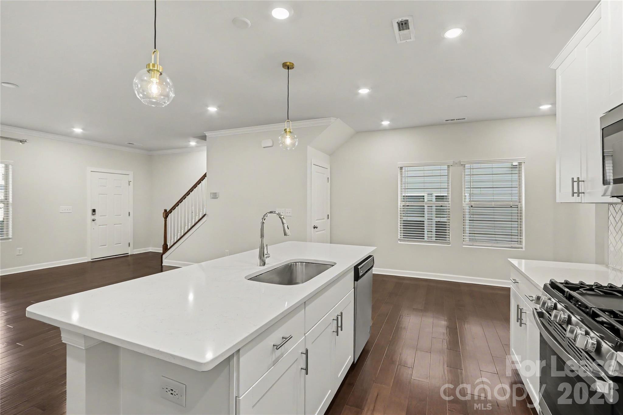 4421477 Property Photo 14