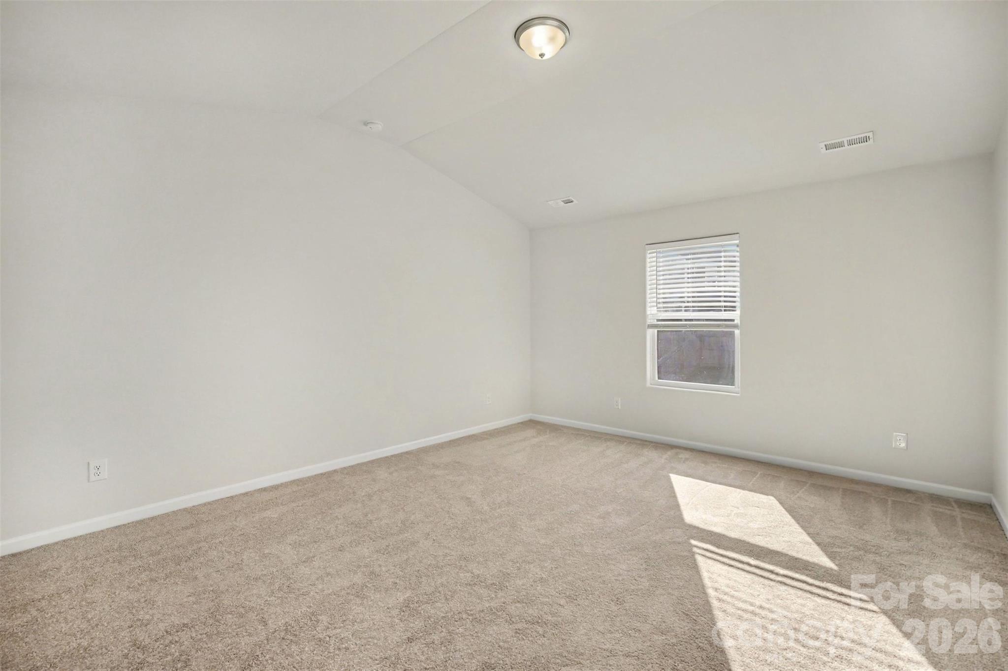 8411 Highgate Drive Property Photo 20