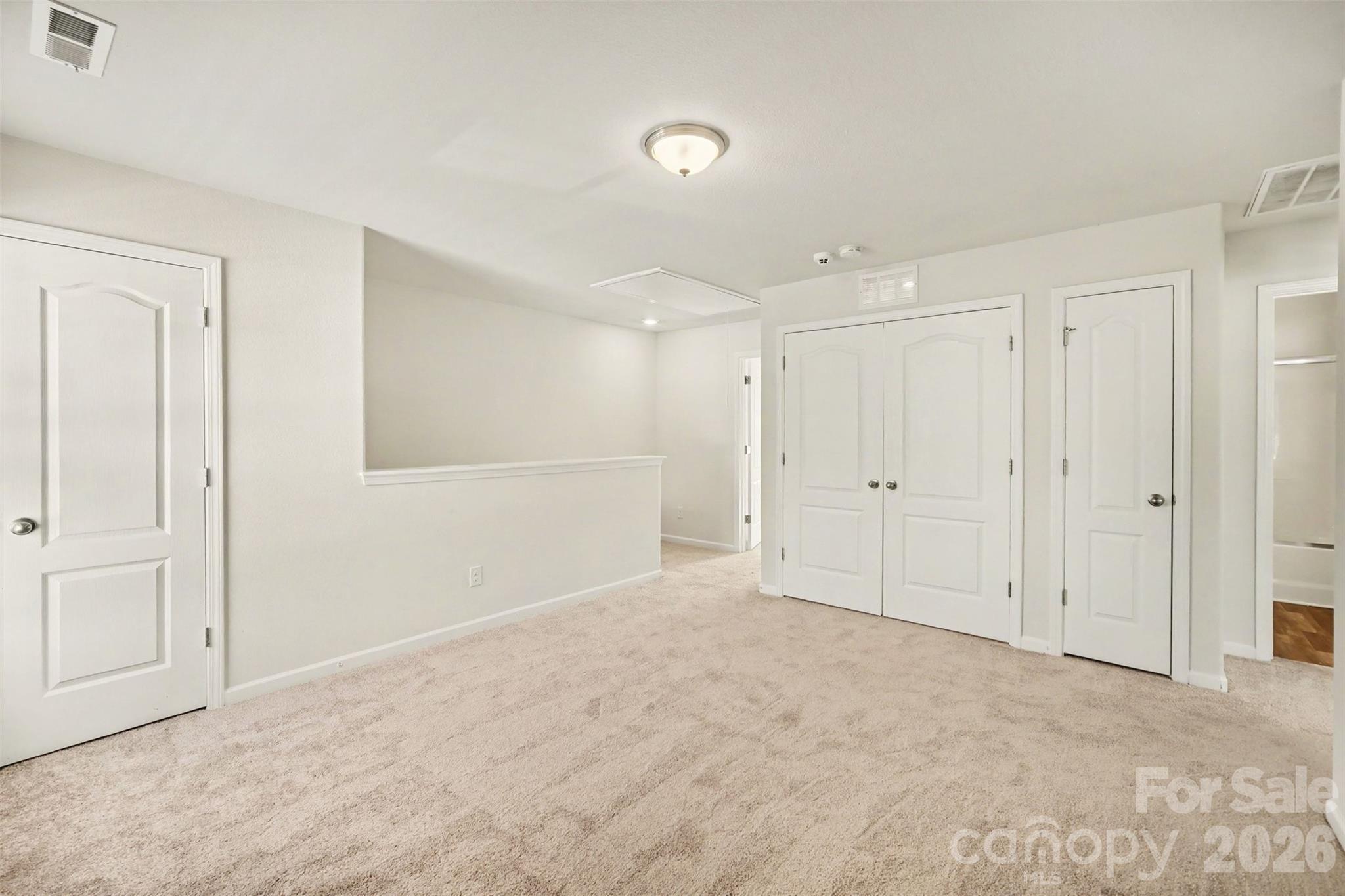 8411 Highgate Drive Property Photo 24
