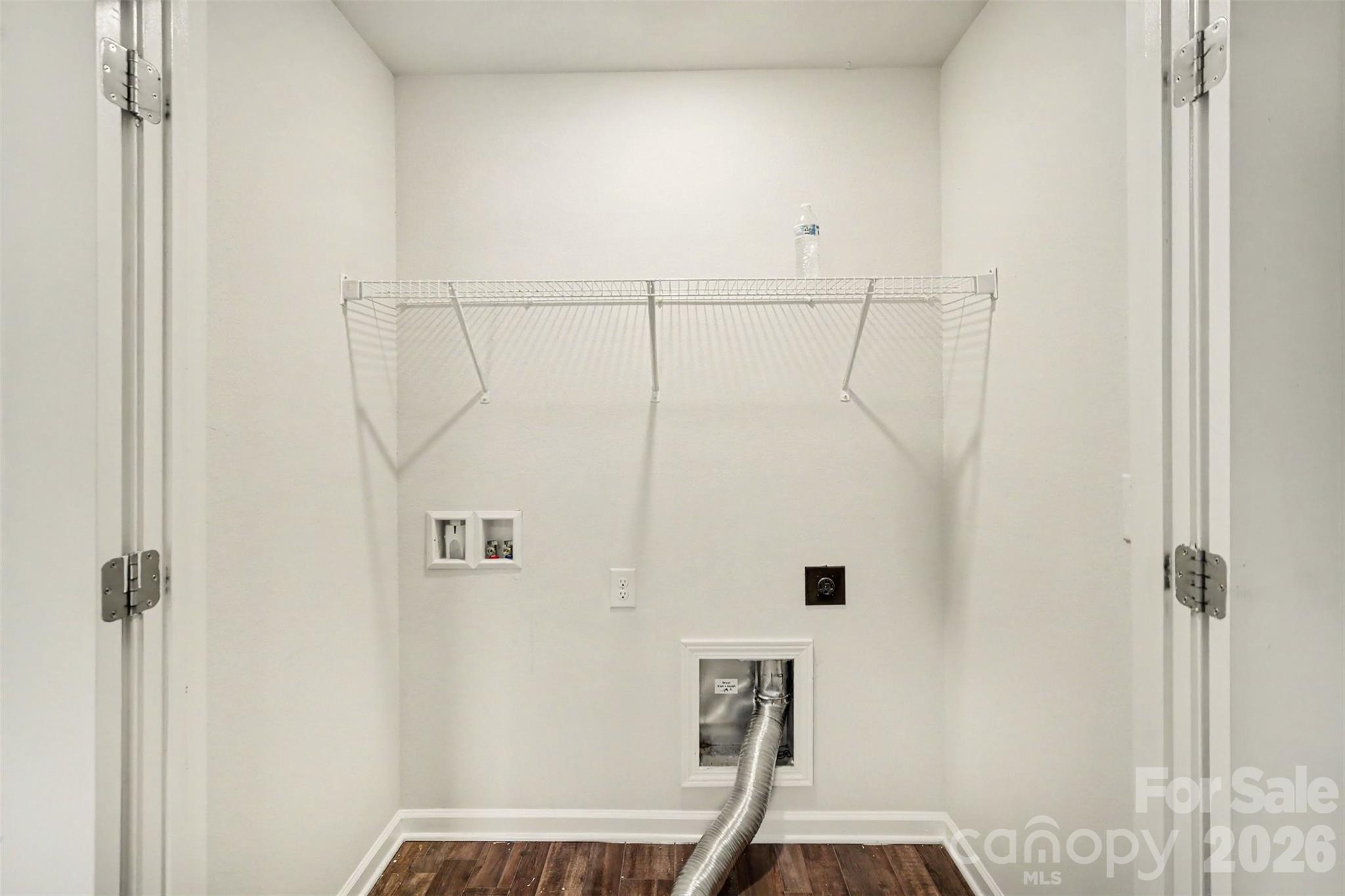8411 Highgate Drive Property Photo 28