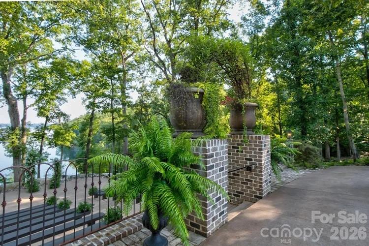 4223 Cedar Creek Road Property Photo 11