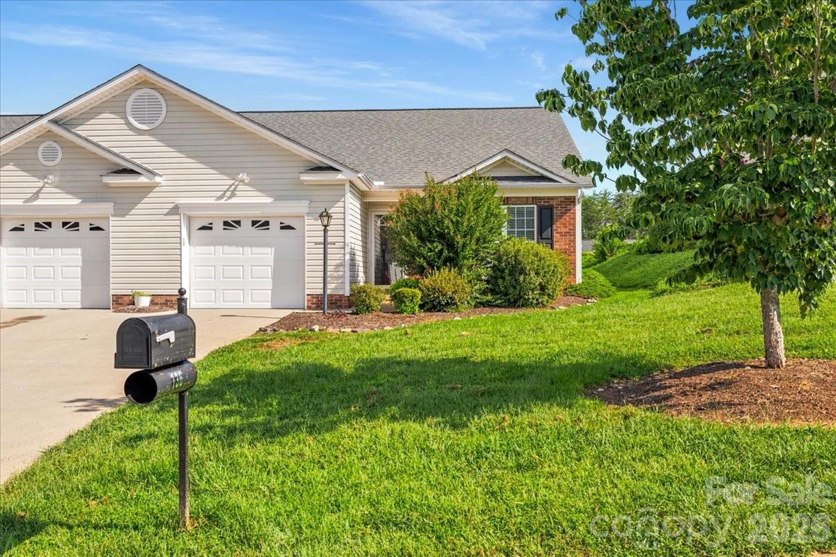 136 Morgan Trace Drive Property Photo 3