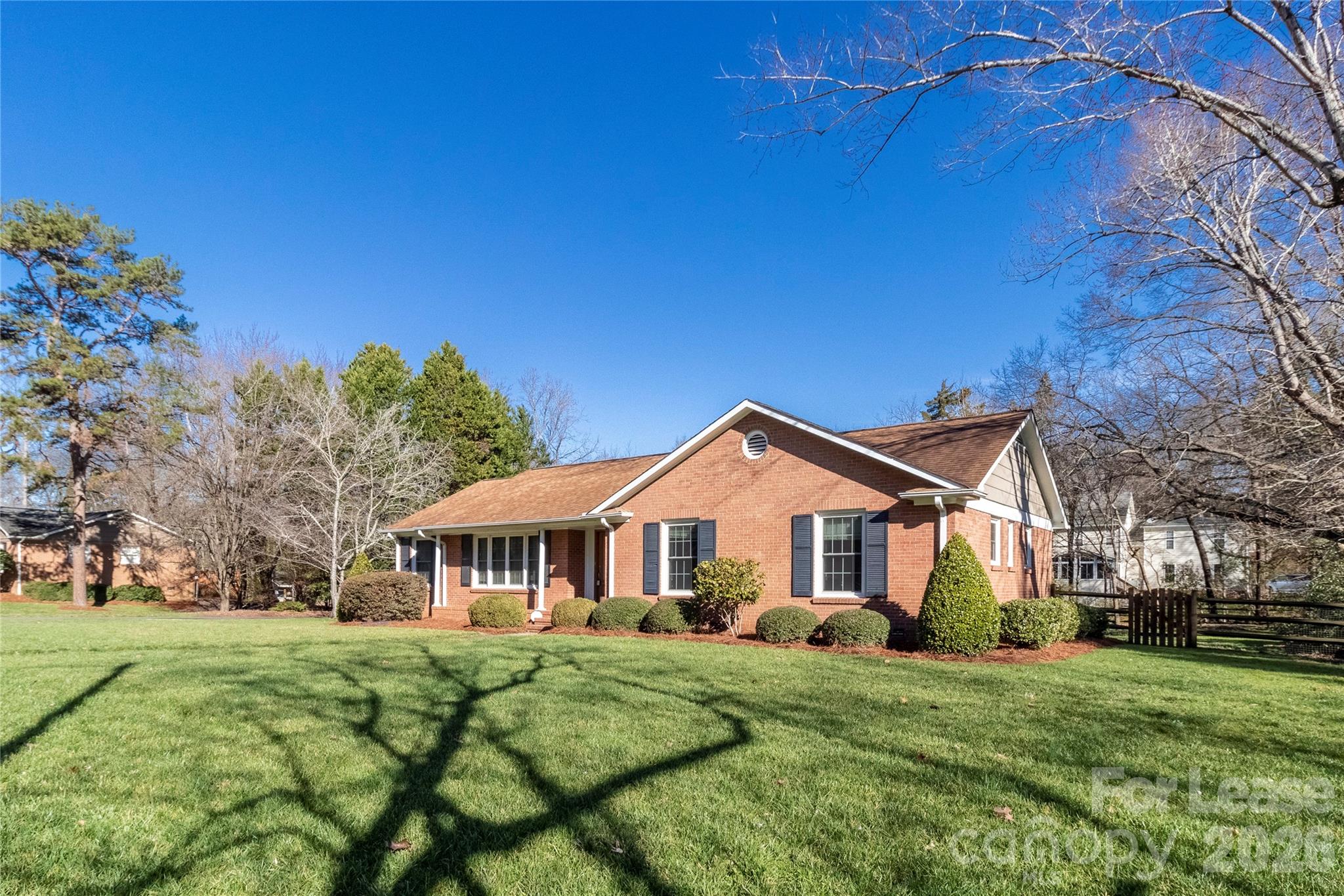 6618 Castlegate Drive Property Photo 1