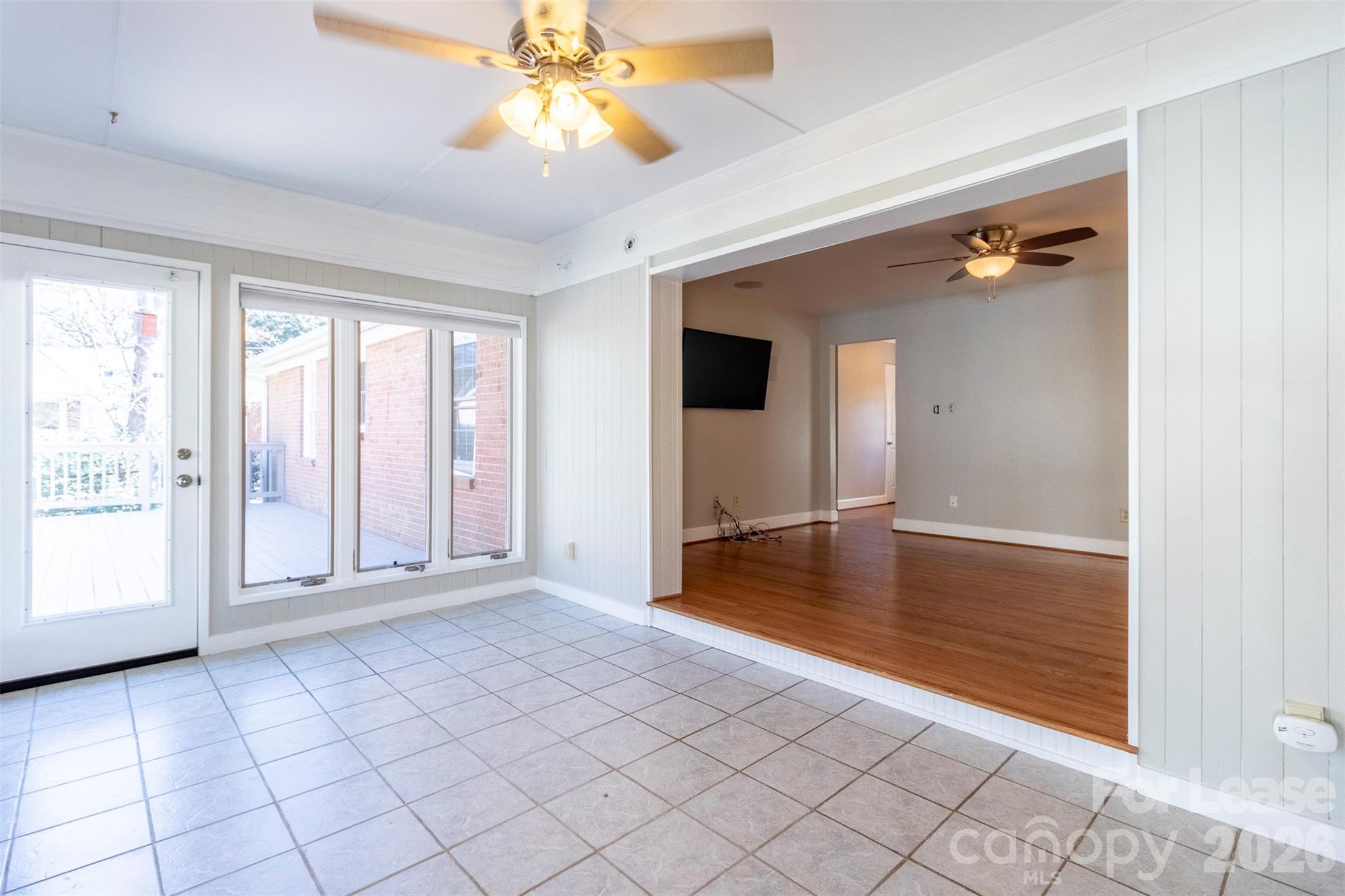 6618 Castlegate Drive Property Photo 28