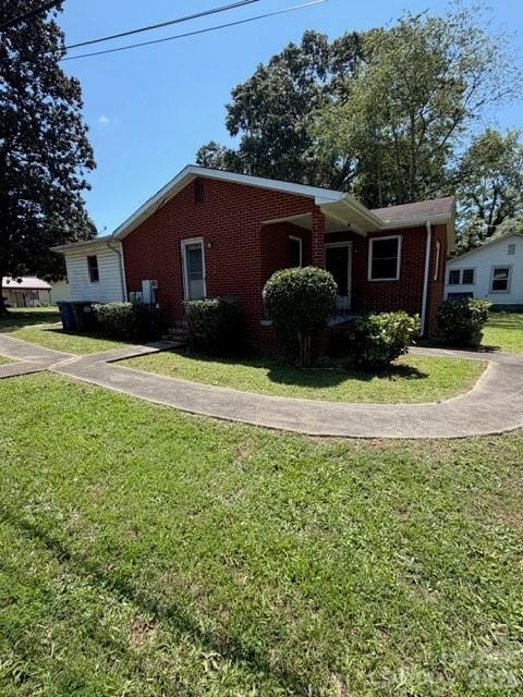 1044 Short Street Property Photo 2
