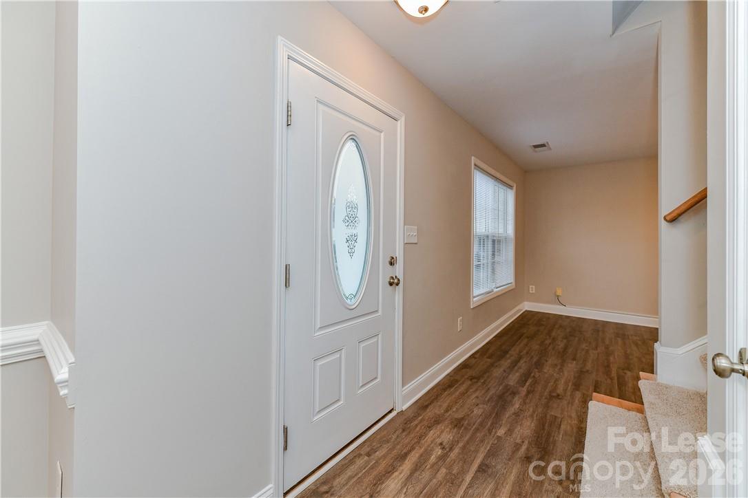 1002 Hannah Place Property Photo 5