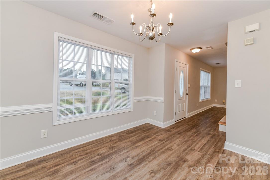 1002 Hannah Place Property Photo 10