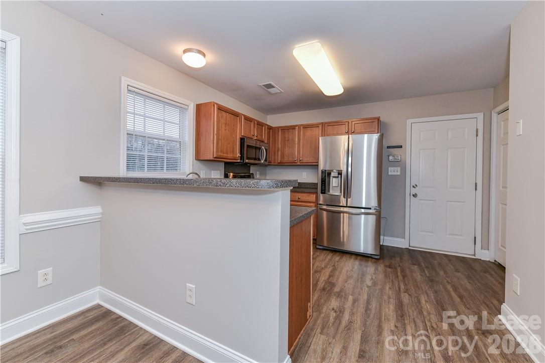 1002 Hannah Place Property Photo 12