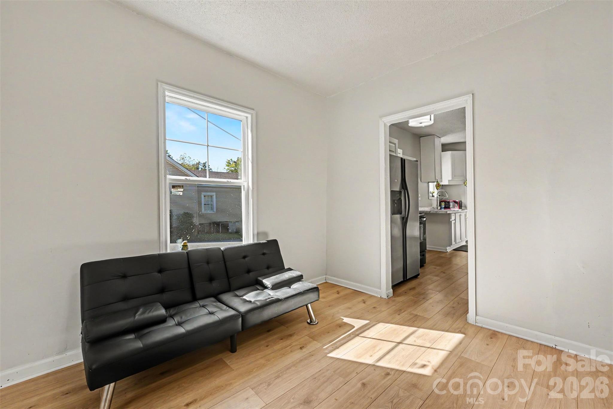 132 Loomis Street Property Photo 8