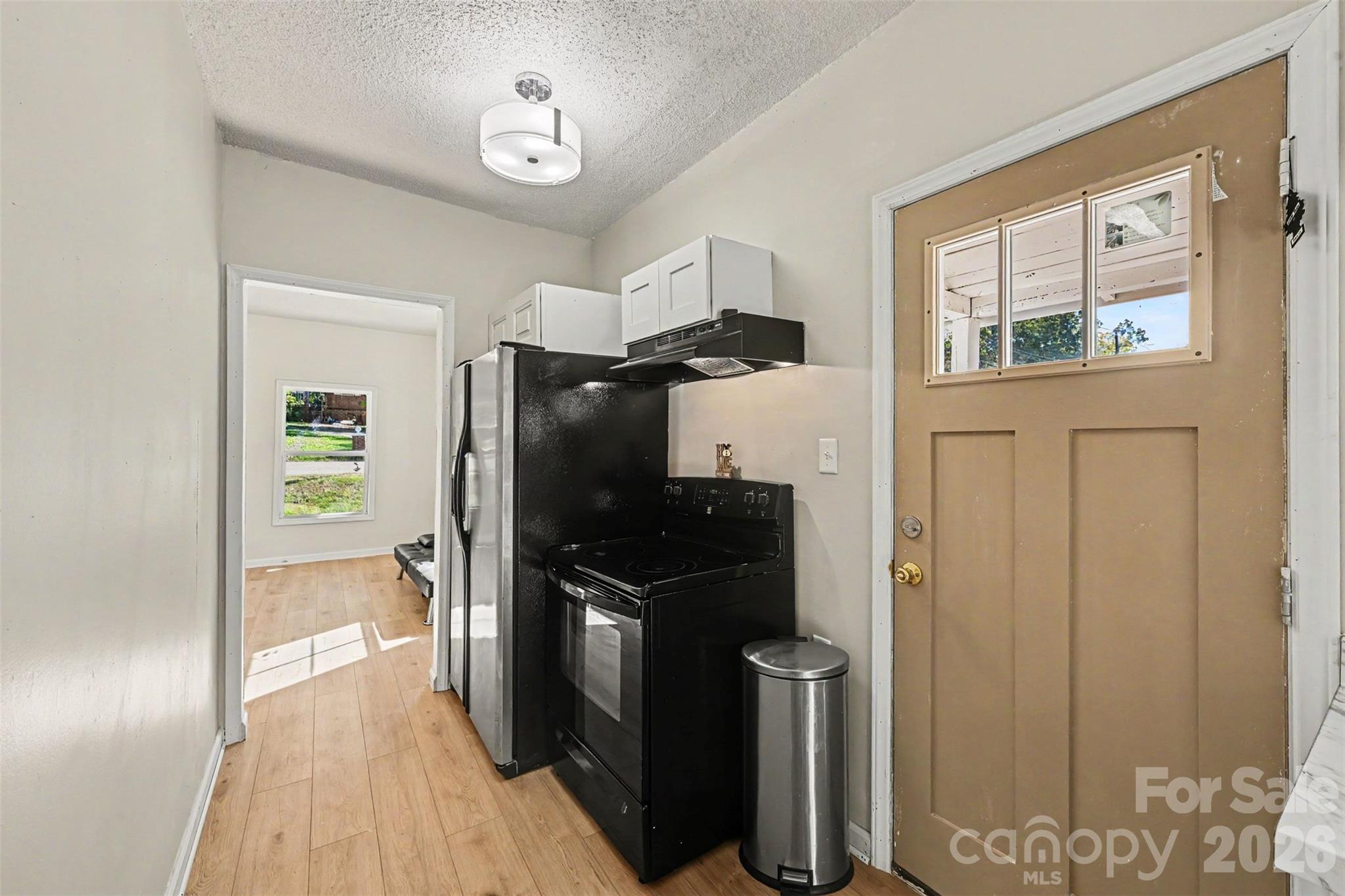 132 Loomis Street Property Photo 11