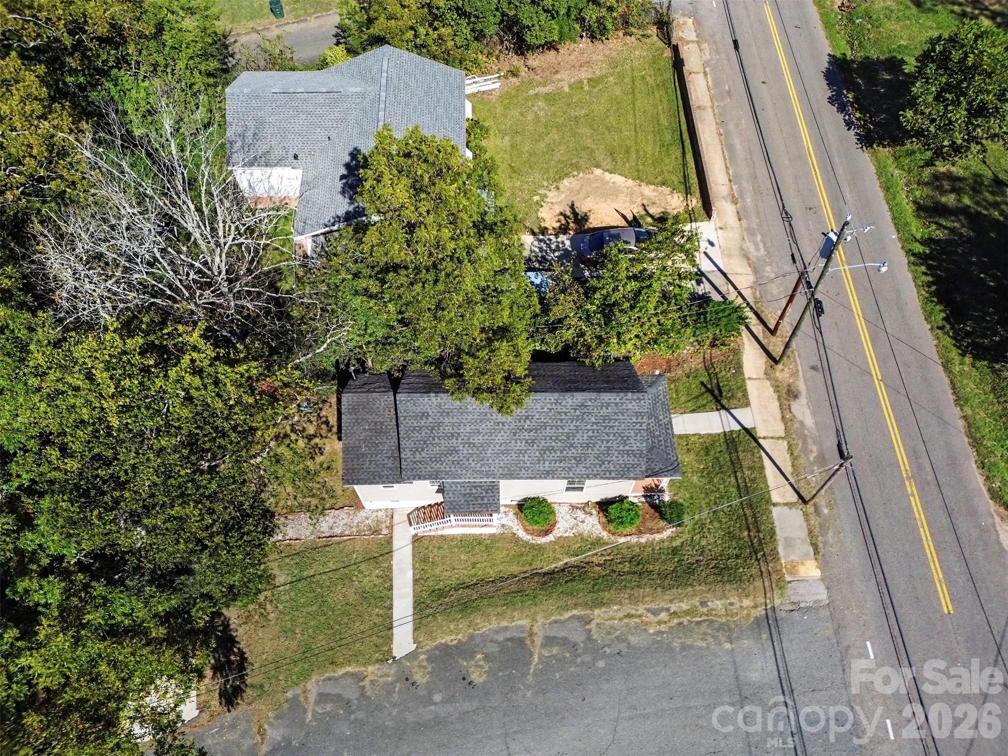 132 Loomis Street Property Photo 30