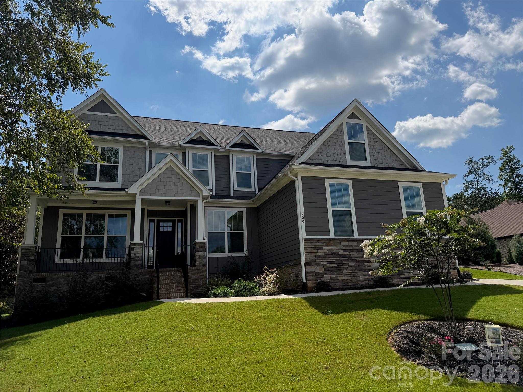 200 Lord Byron Lane