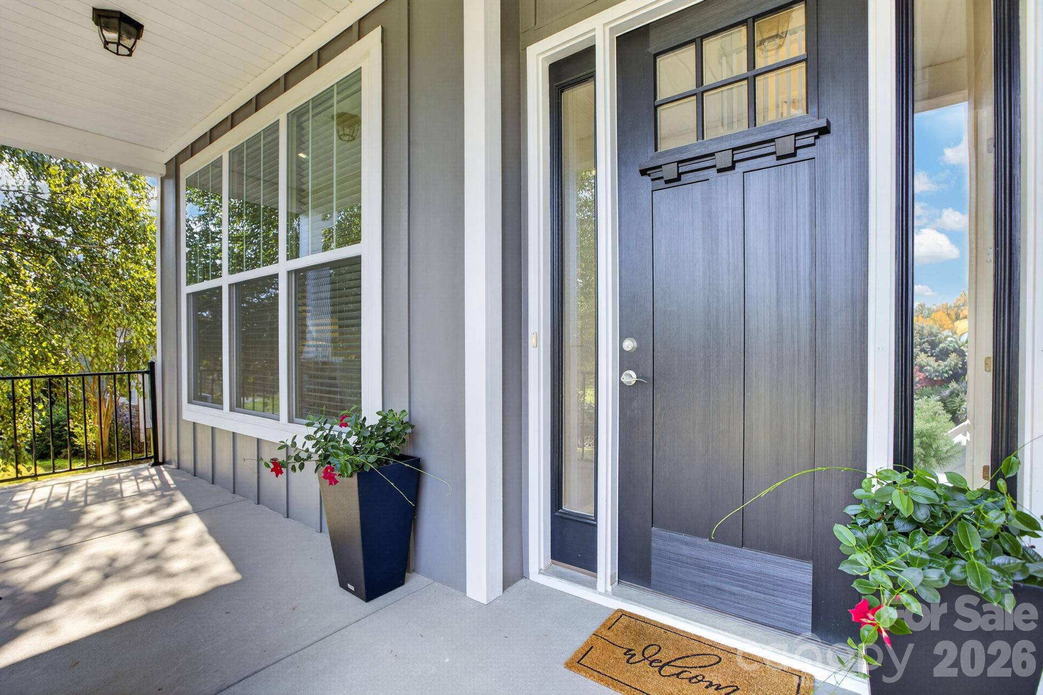 200 Lord Byron Lane Property Photo 4