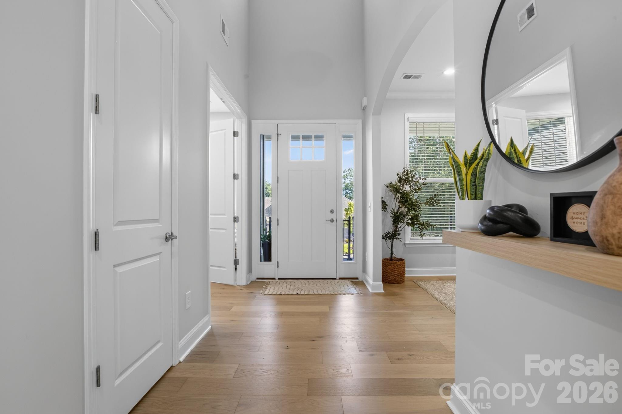 200 Lord Byron Lane Property Photo 7
