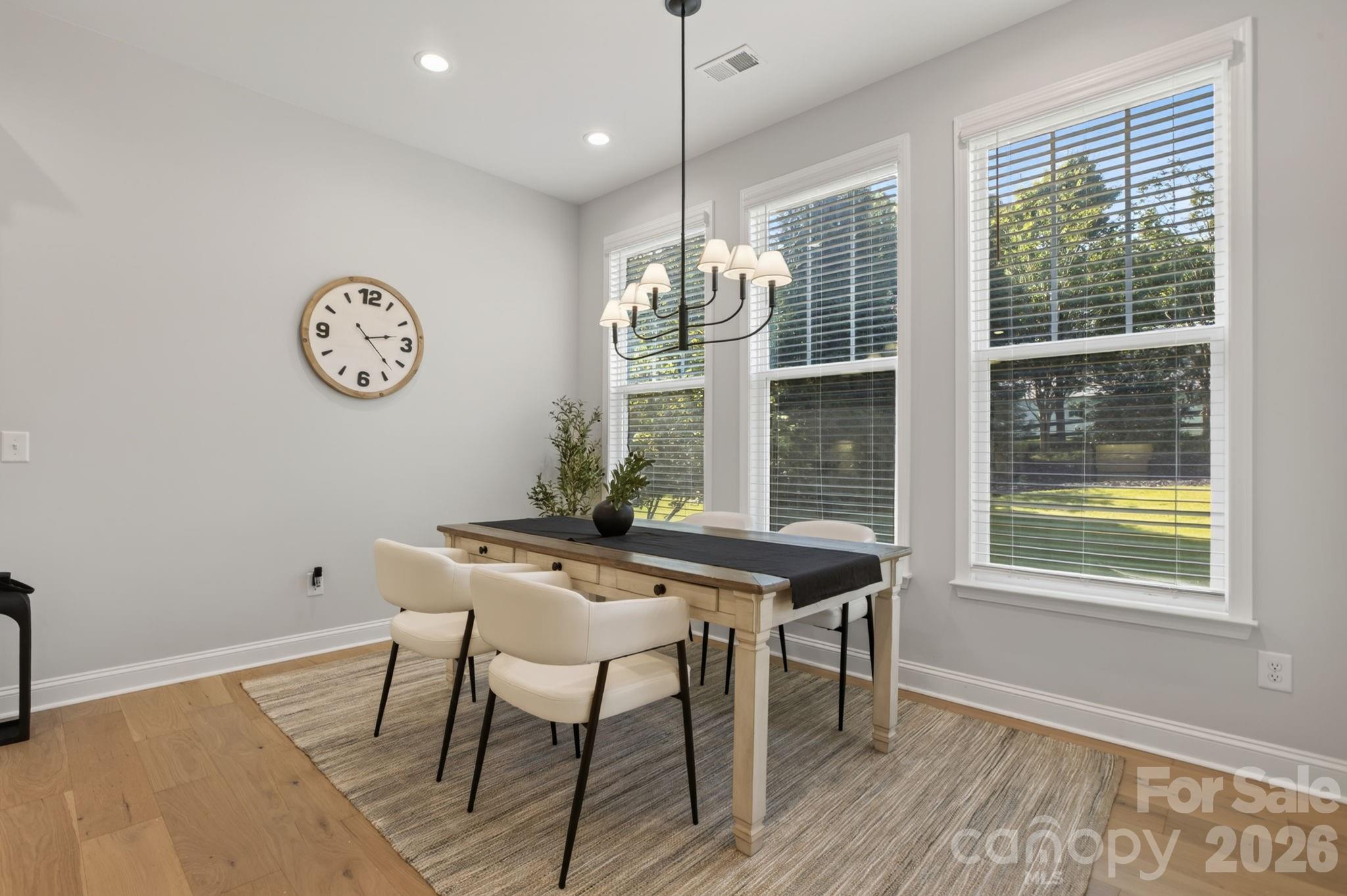 200 Lord Byron Lane Property Photo 12