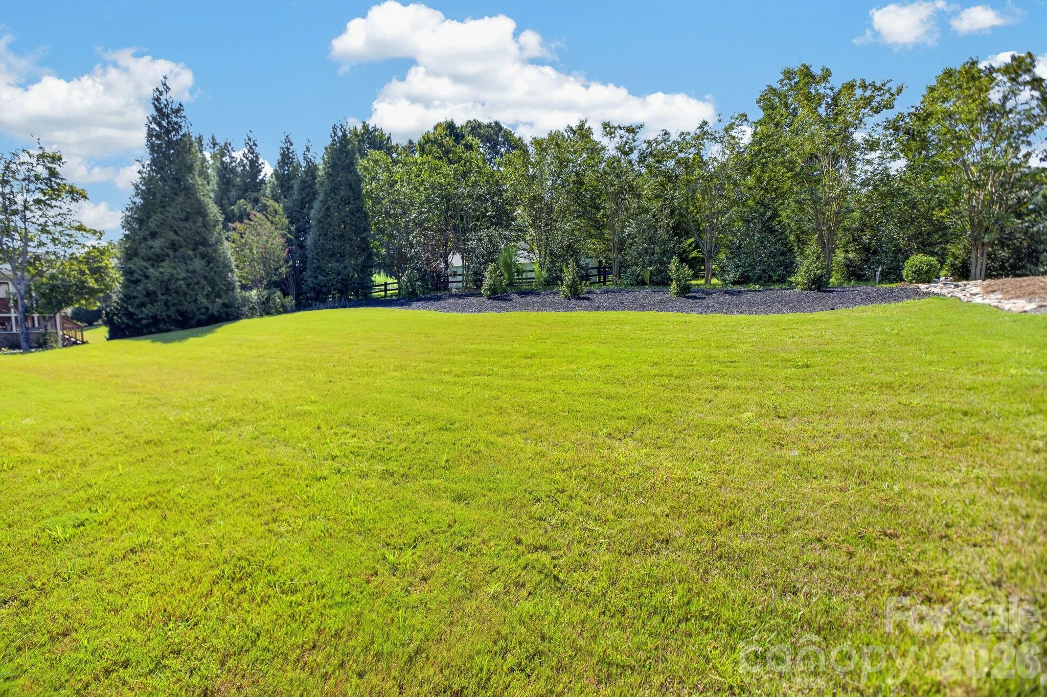 200 Lord Byron Lane Property Photo 38