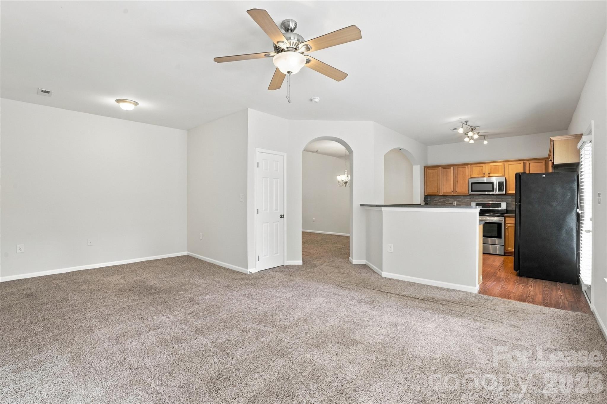 345 Doughton Lane Property Photo 5