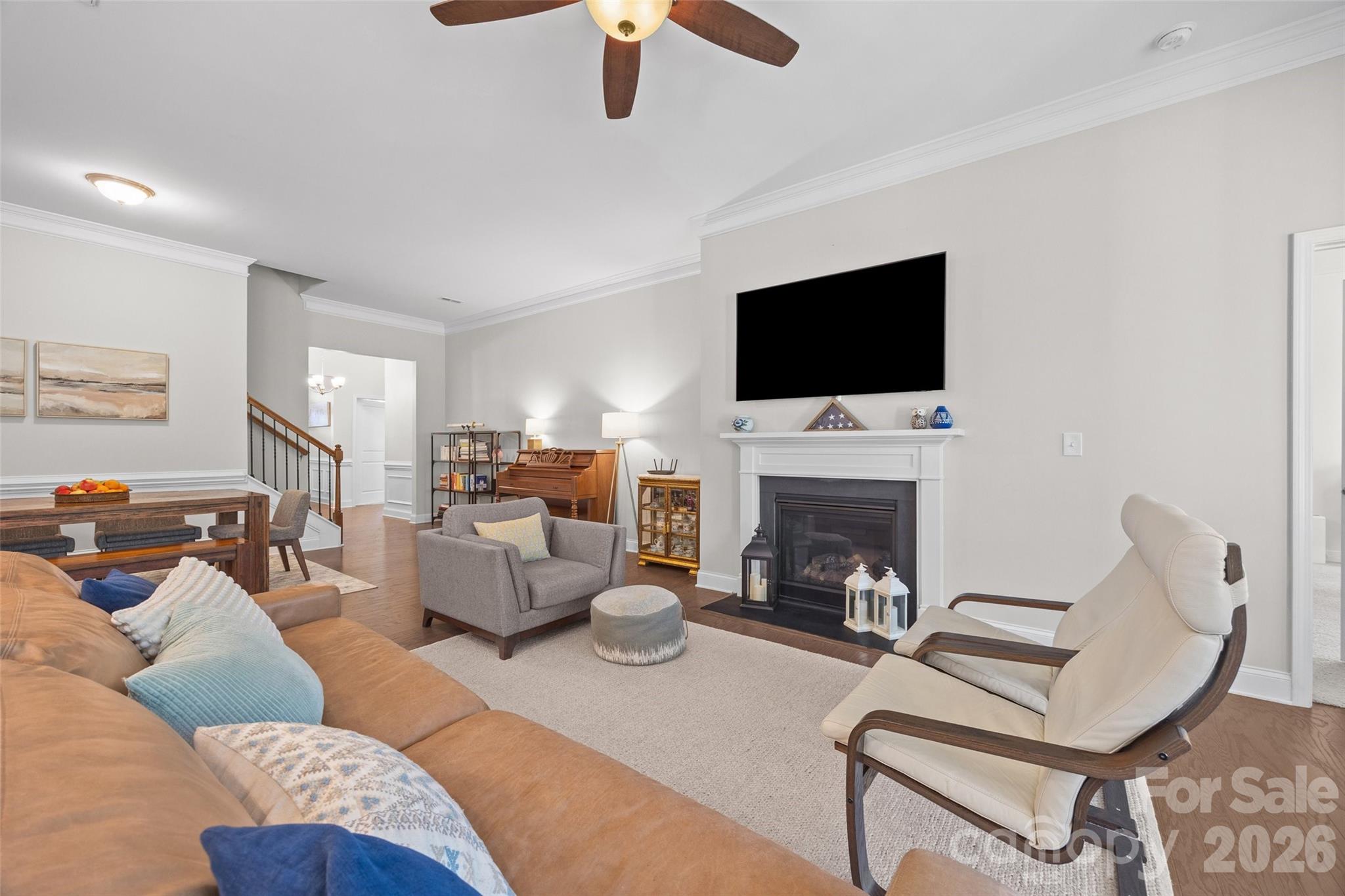 7063 Chrysanthemum Road Property Photo 10