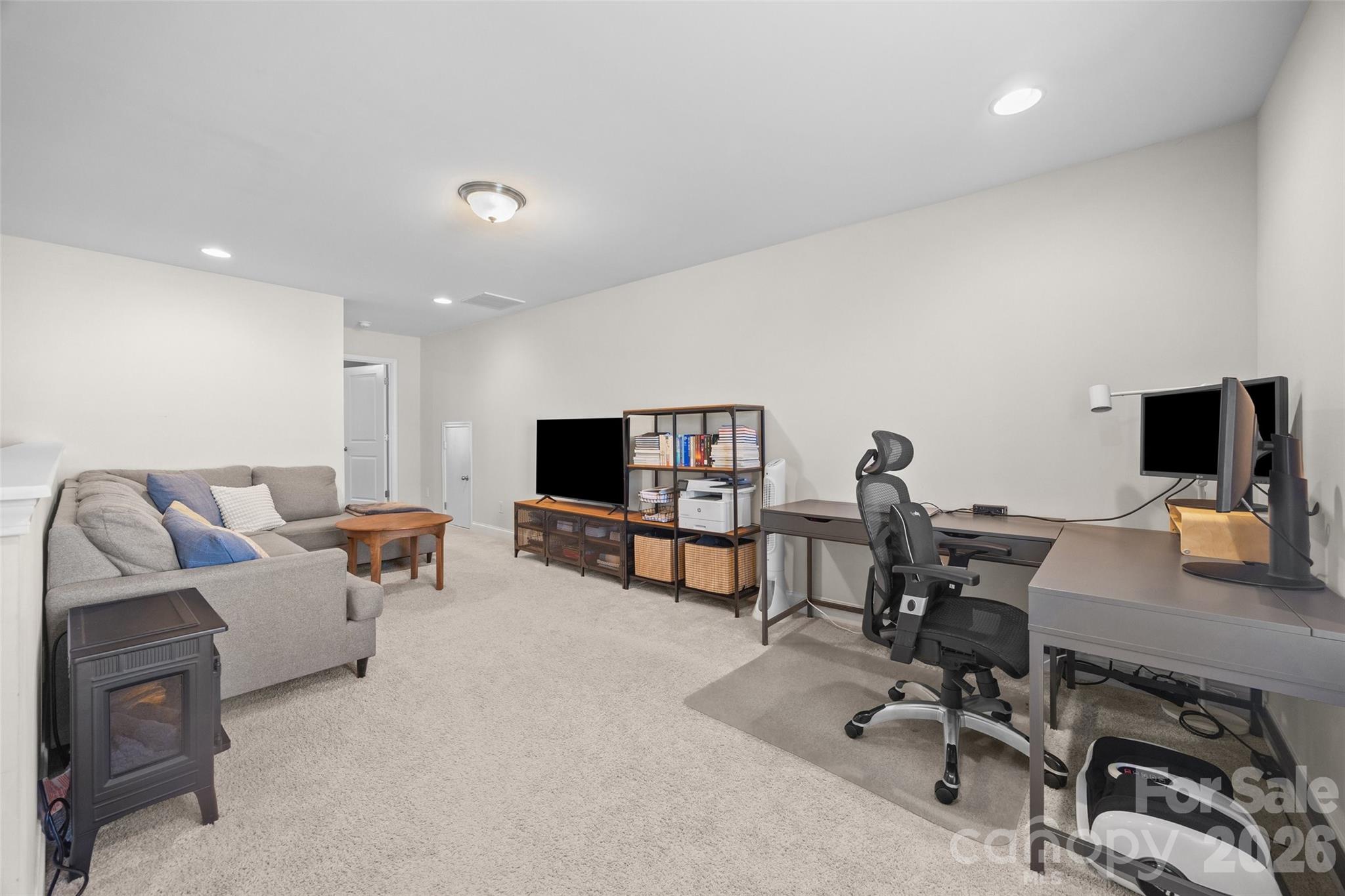 7063 Chrysanthemum Road Property Photo 22