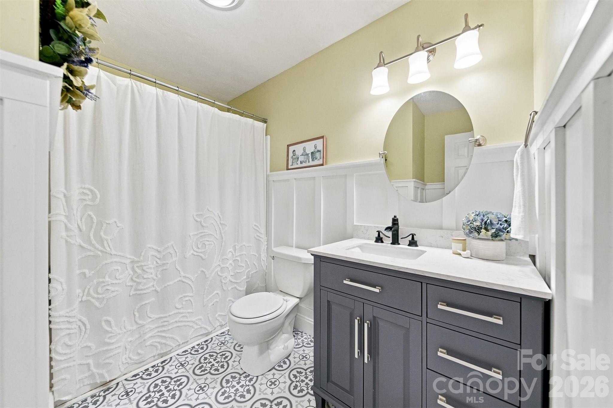 2219 36th Avenue Property Photo 20