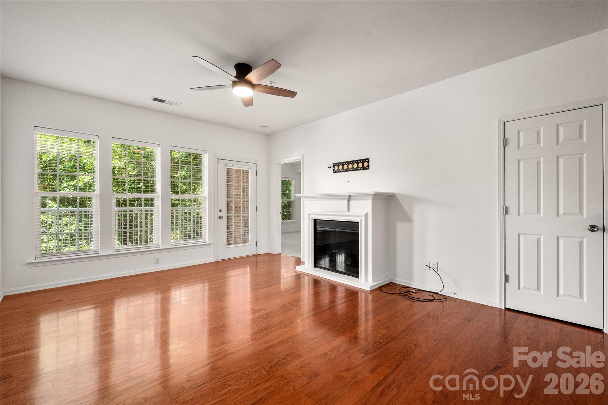 11530 Costigan Lane Property Photo 21