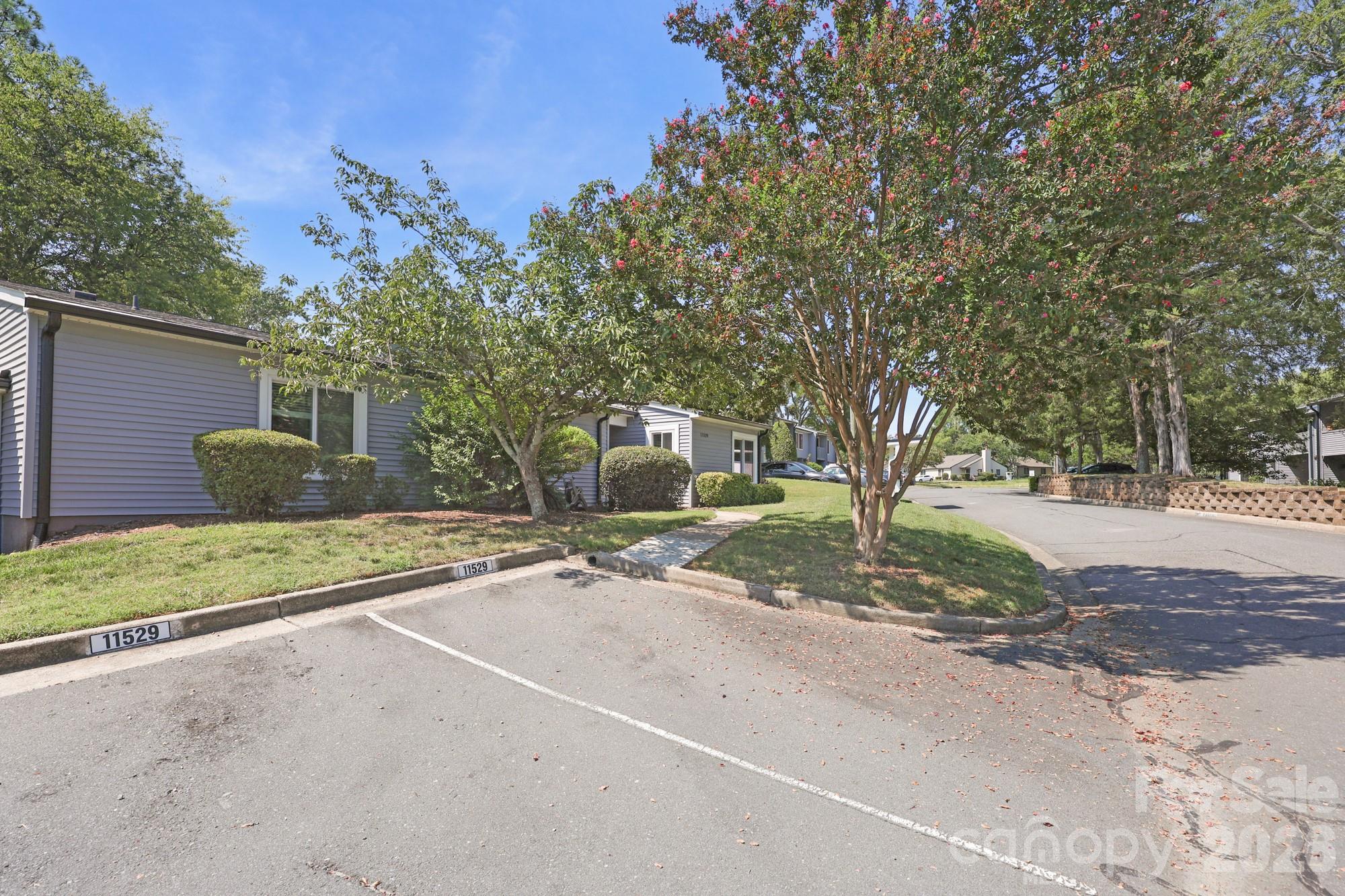 11529 Turn Stone Court Property Photo 41