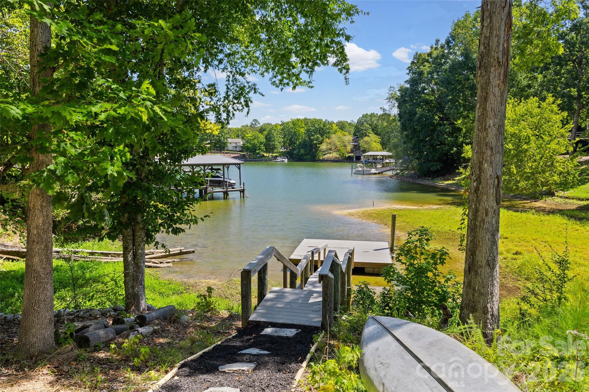 5049 Titanic Road Property Photo 1