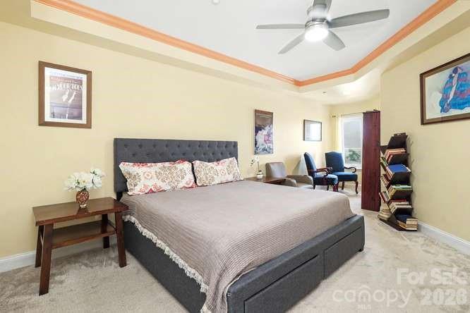 401 N Church Street 607 Property Photo 11