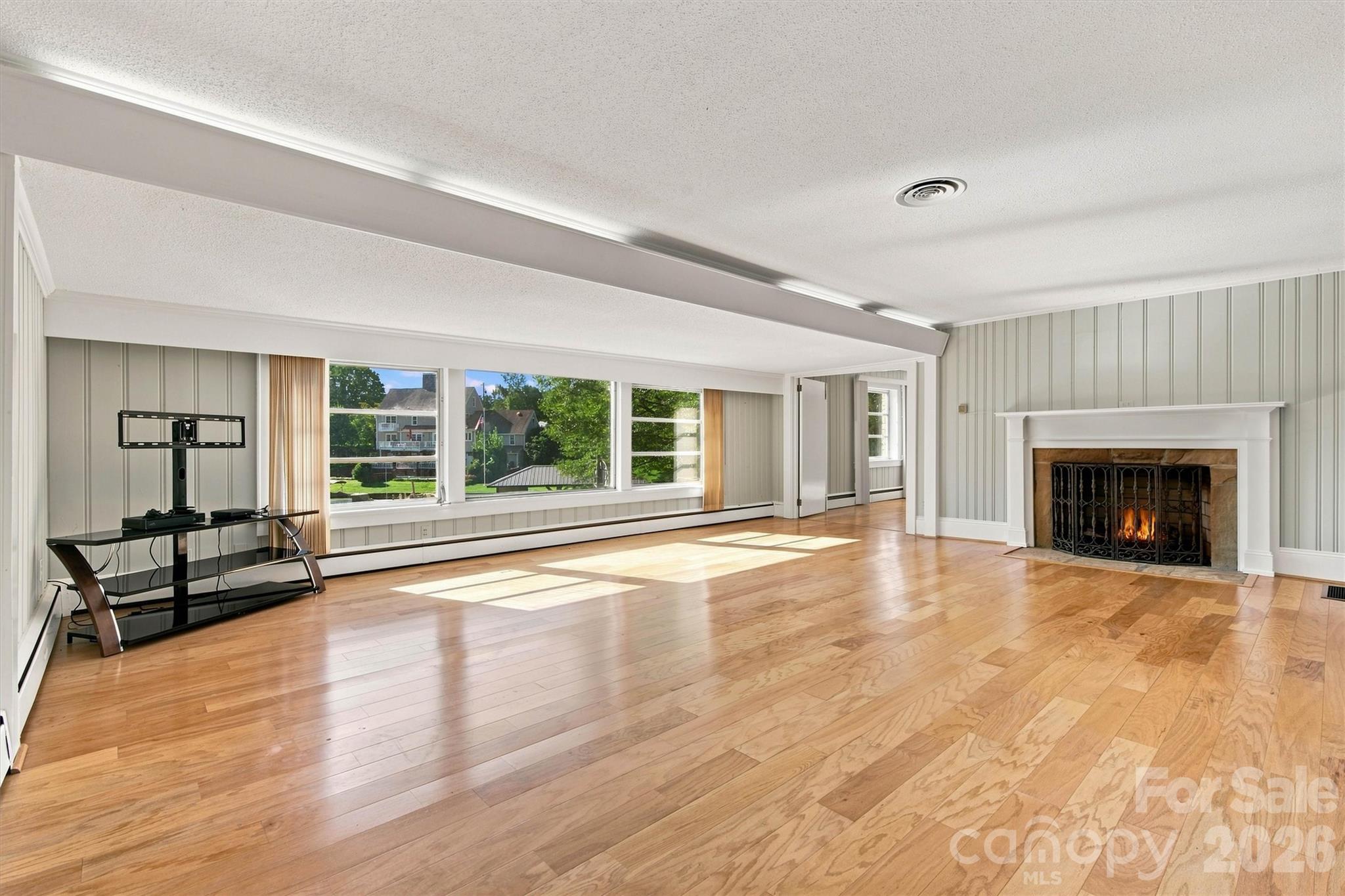 4830 N Center Street Property Photo 18
