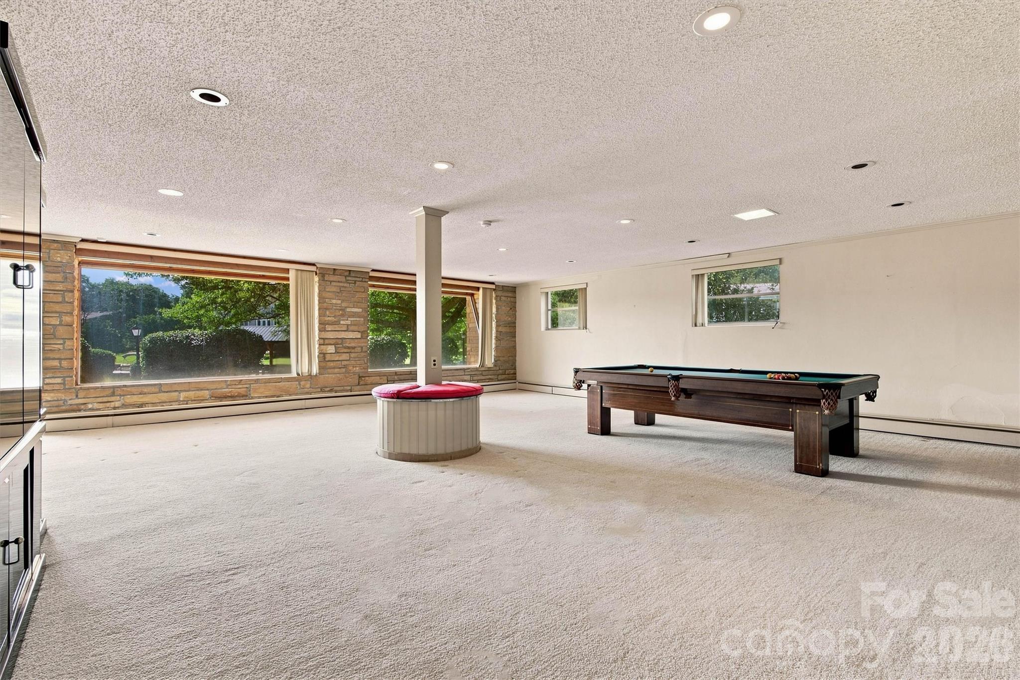 4830 N Center Street Property Photo 31