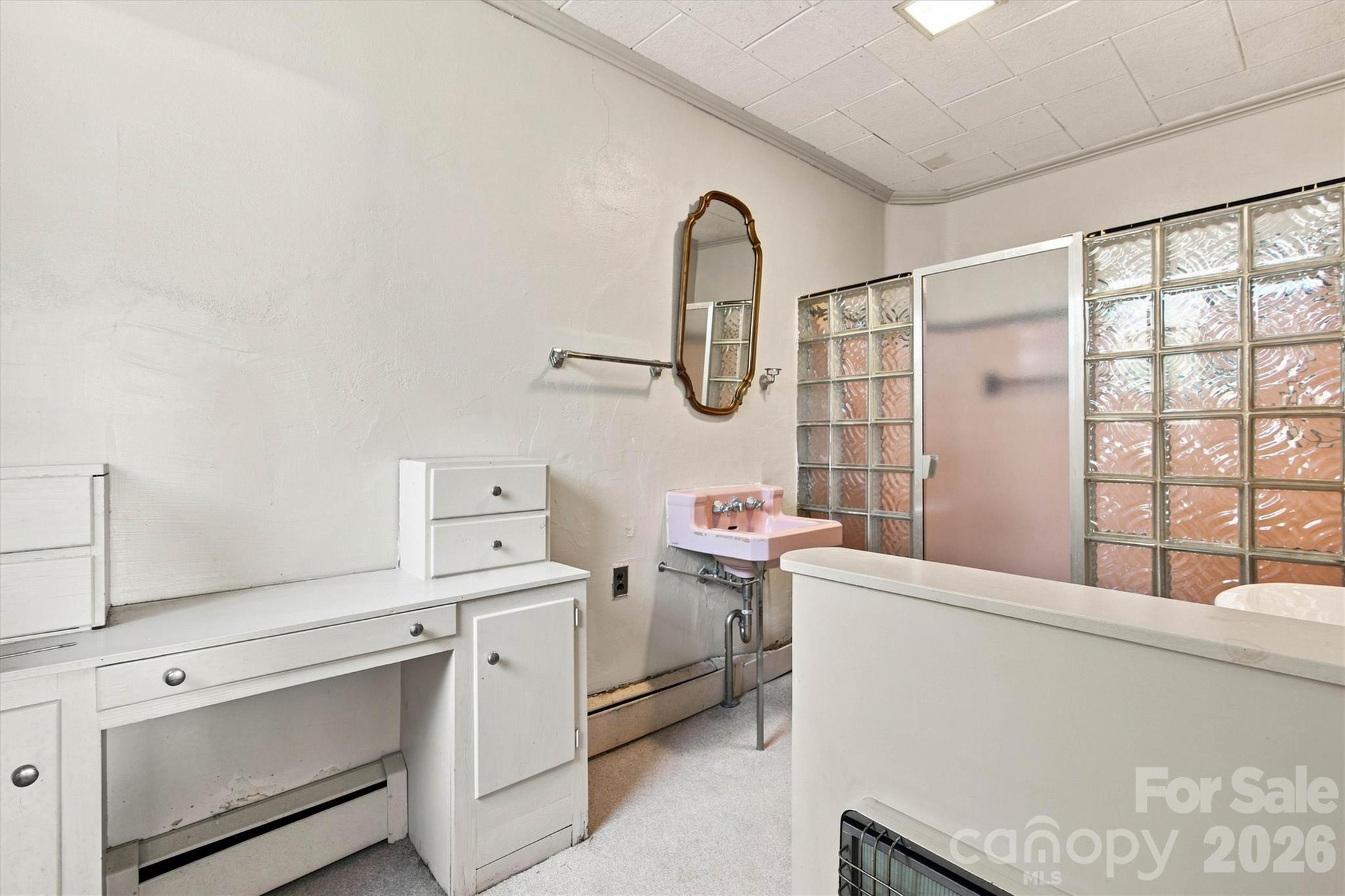 4830 N Center Street Property Photo 33