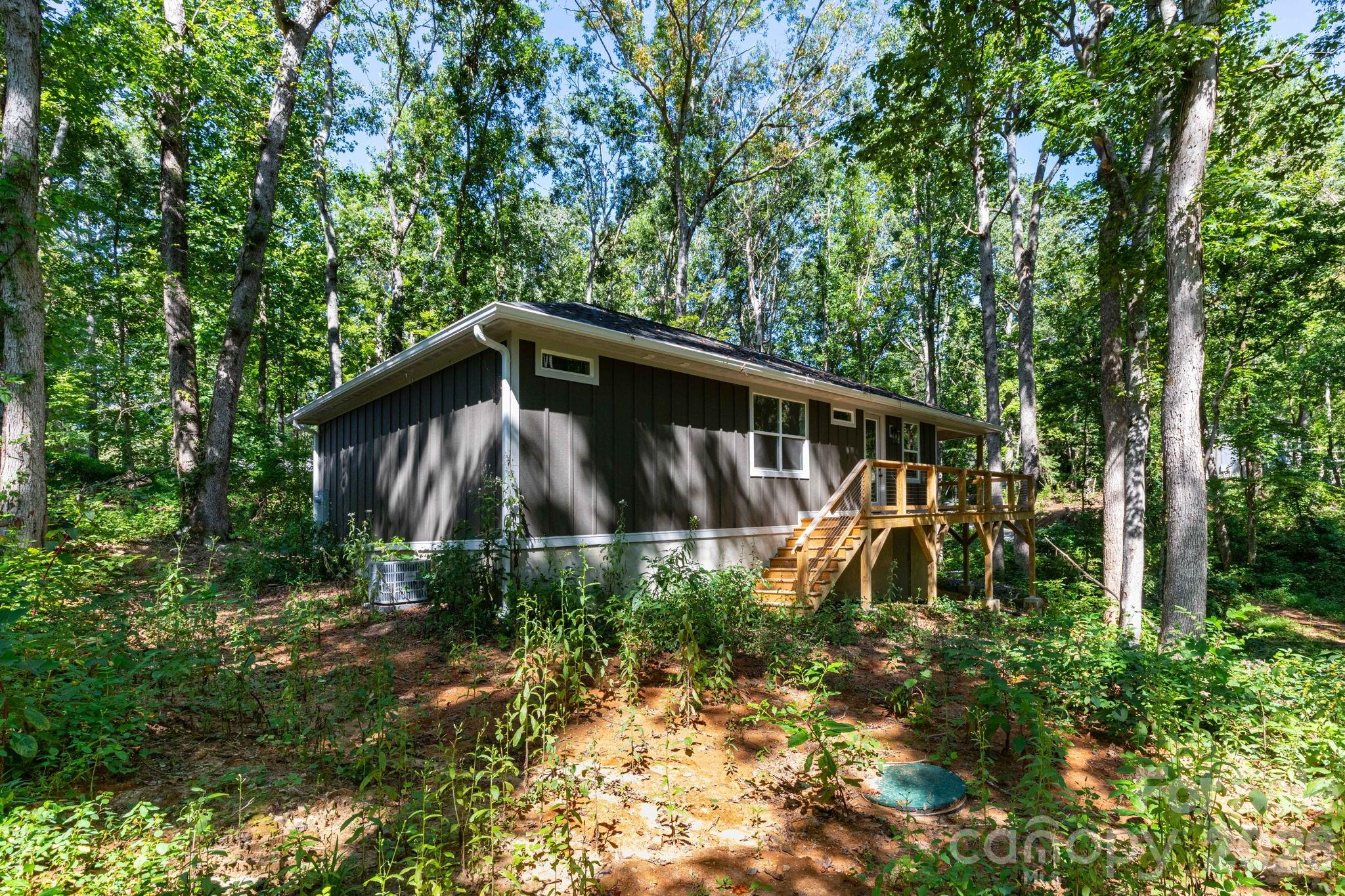 137 E Arbutus Trail Property Photo 26