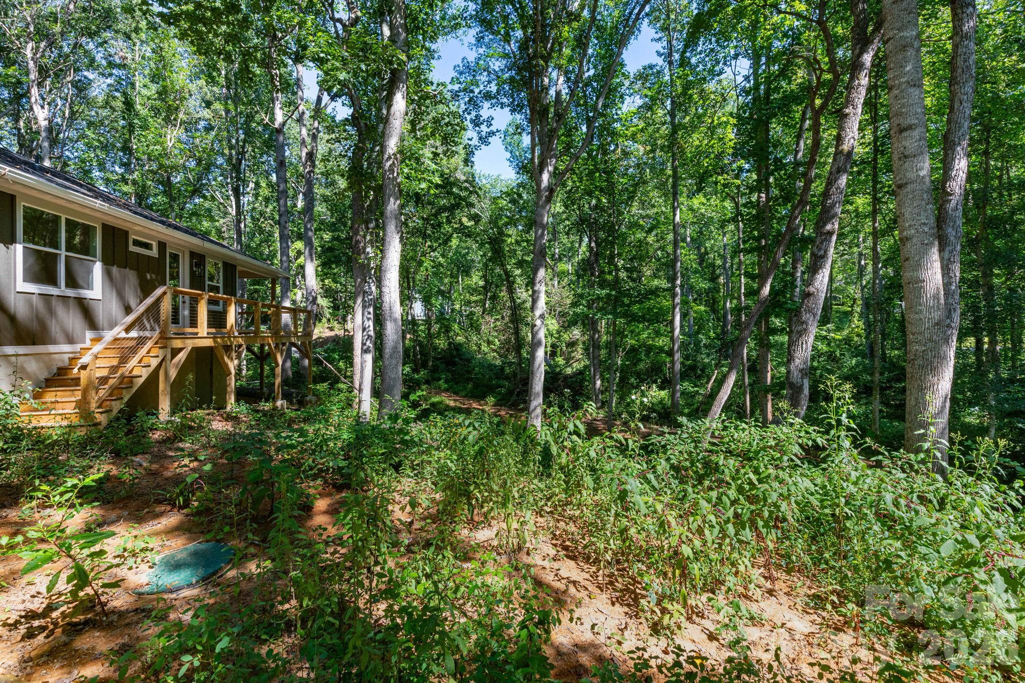 137 E Arbutus Trail Property Photo 27