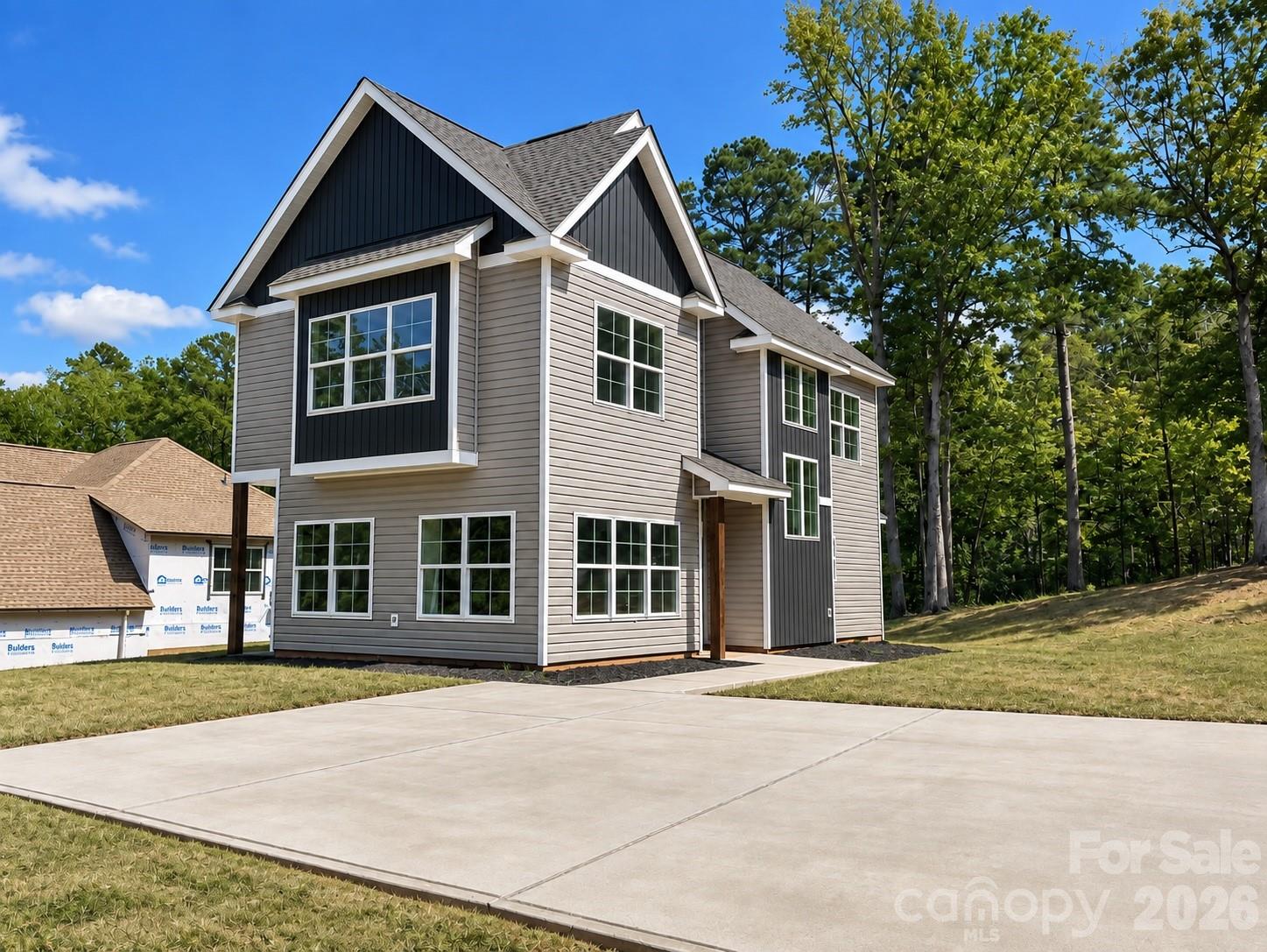 840 Woodrun Drive Property Photo 2