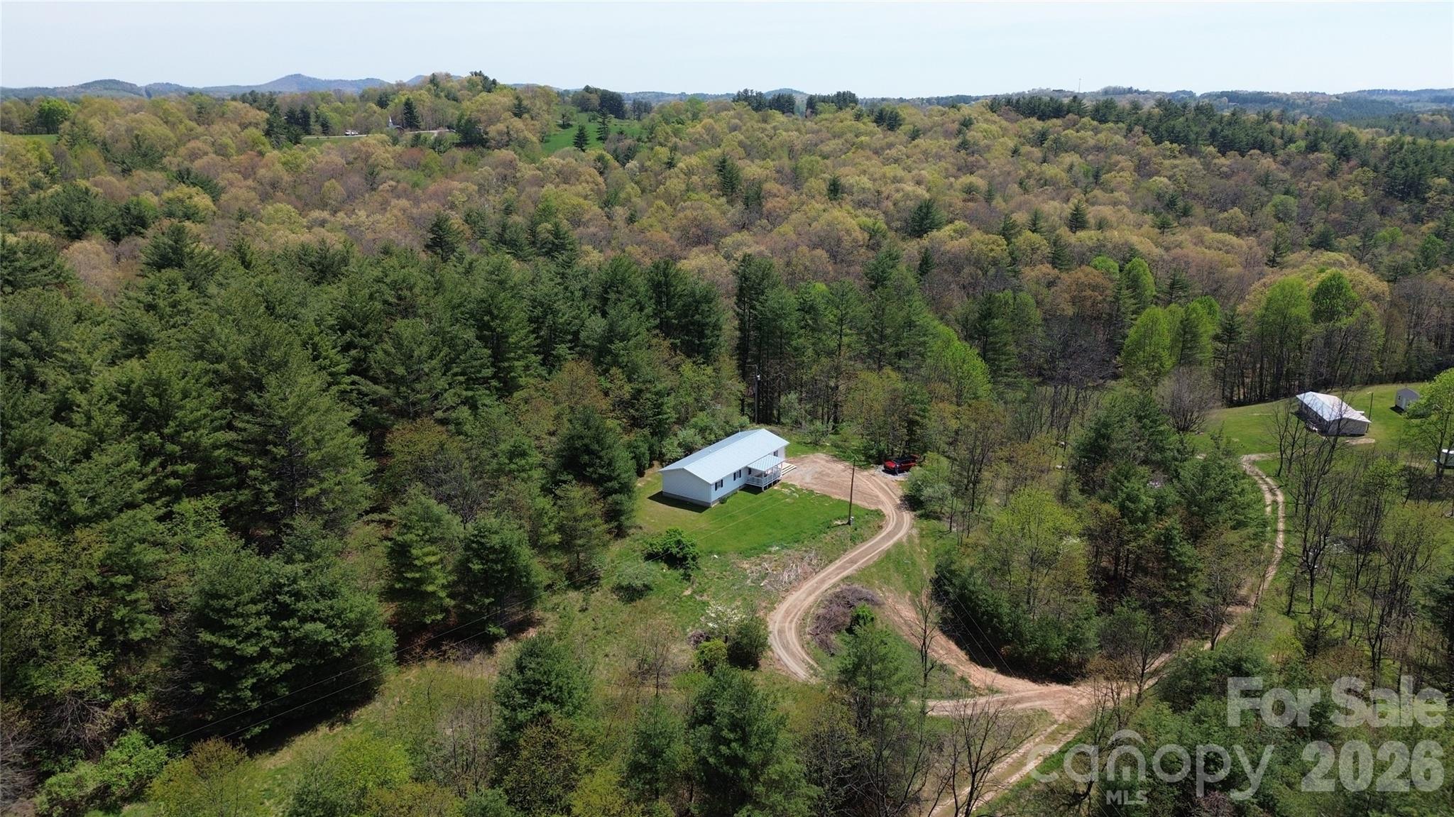 355 Round Knob Church Road Property Photo 3