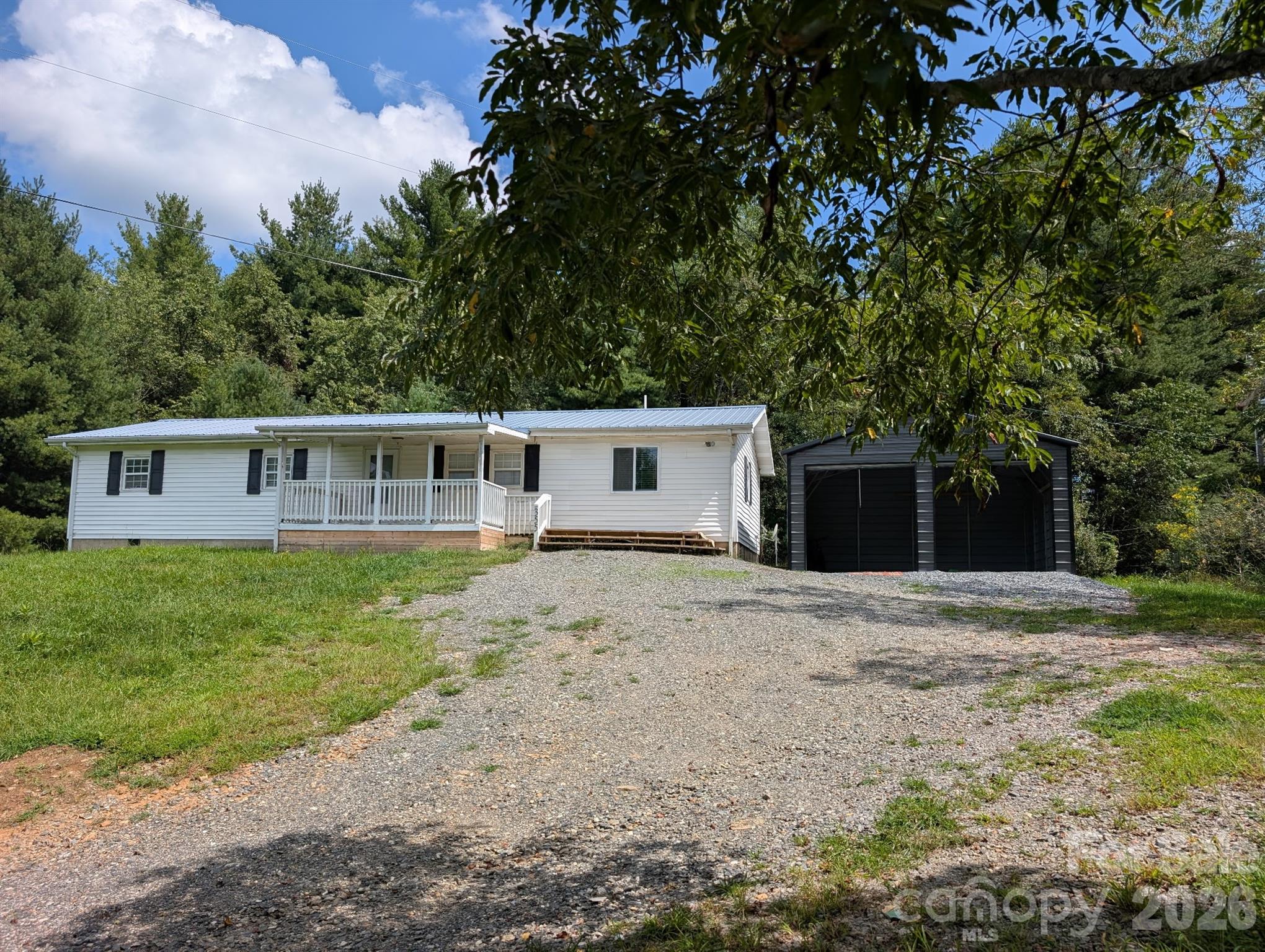 355 Round Knob Church Road Property Photo 5