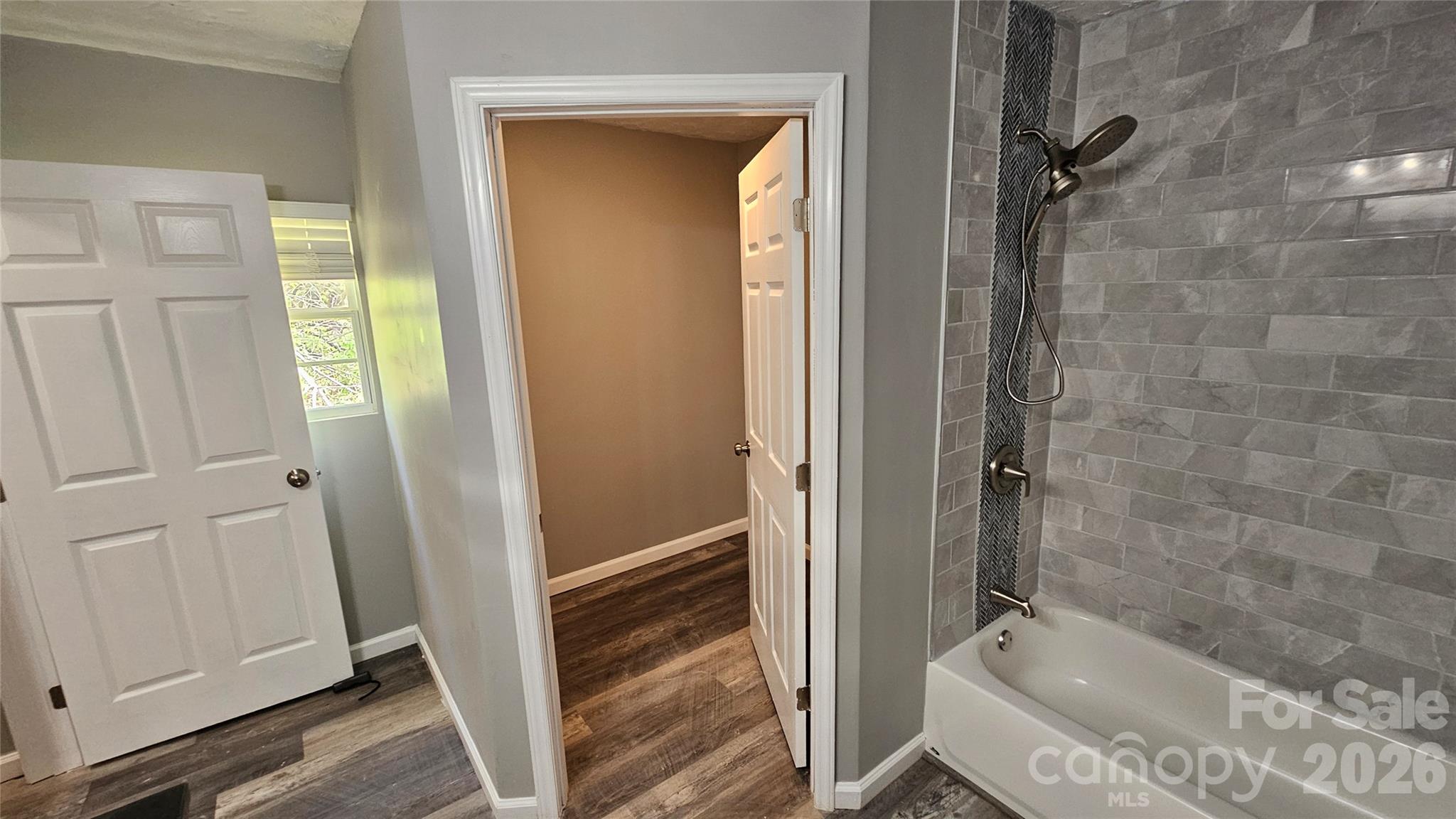 355 Round Knob Church Road Property Photo 15