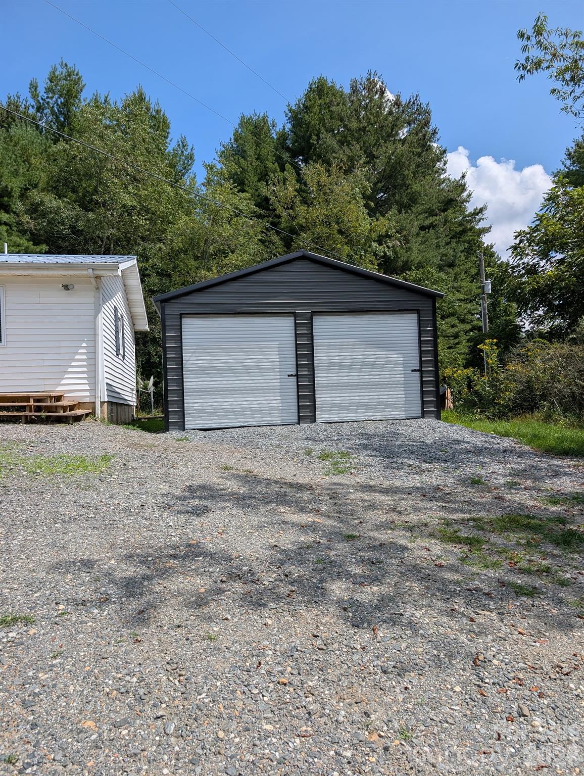 355 Round Knob Church Road Property Photo 30