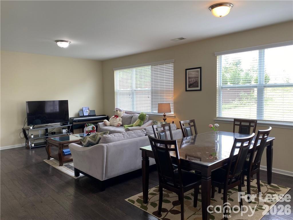10297 Shrader Street Property Photo 2