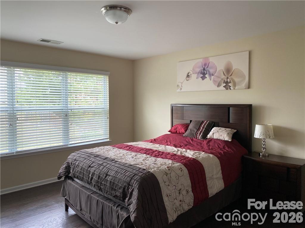 10297 Shrader Street Property Photo 6