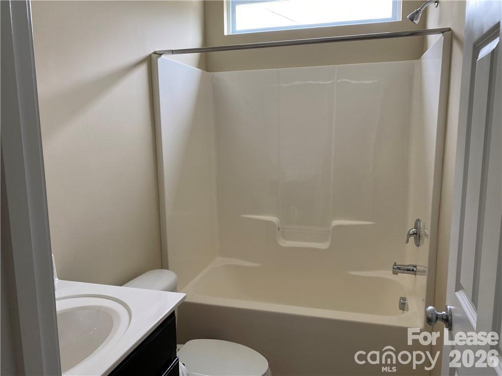 10297 Shrader Street Property Photo 7