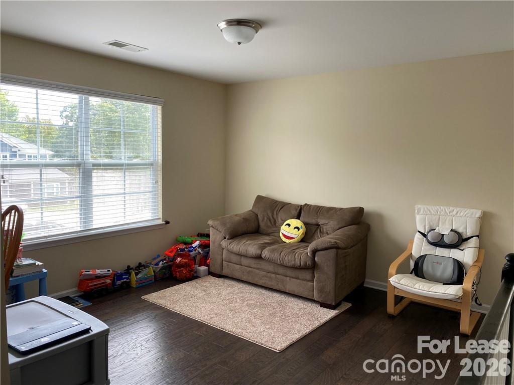 10297 Shrader Street Property Photo 11