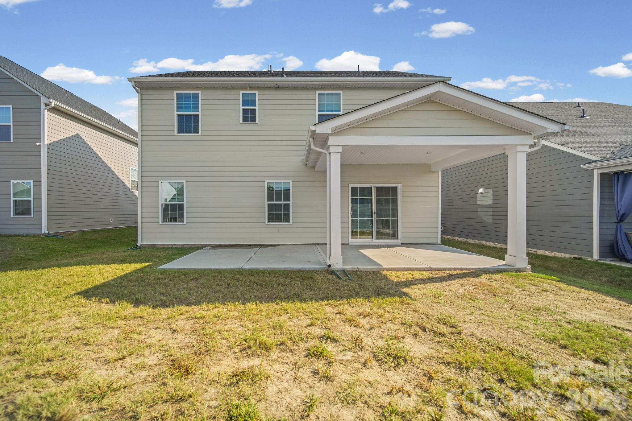 1841 Giana Lane Property Photo 3
