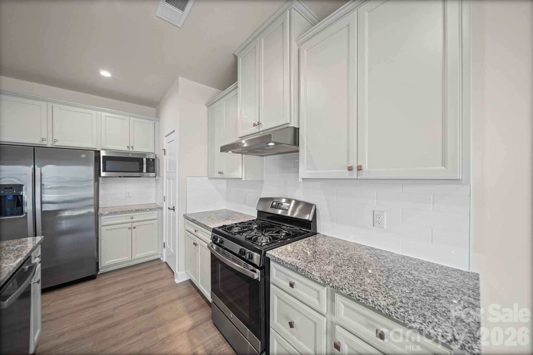 1841 Giana Lane Property Photo 12