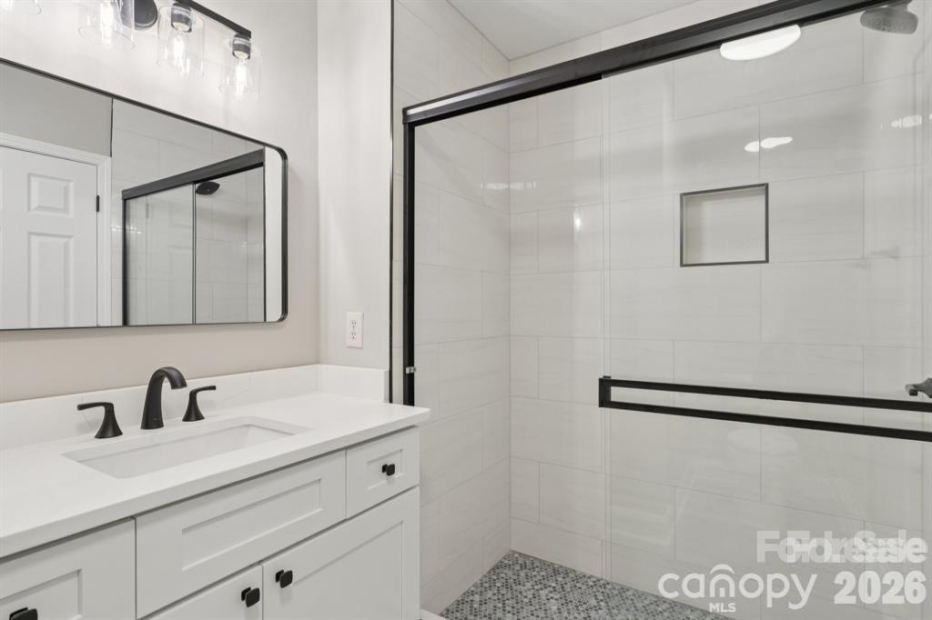 827 4th Street Property Photo 27