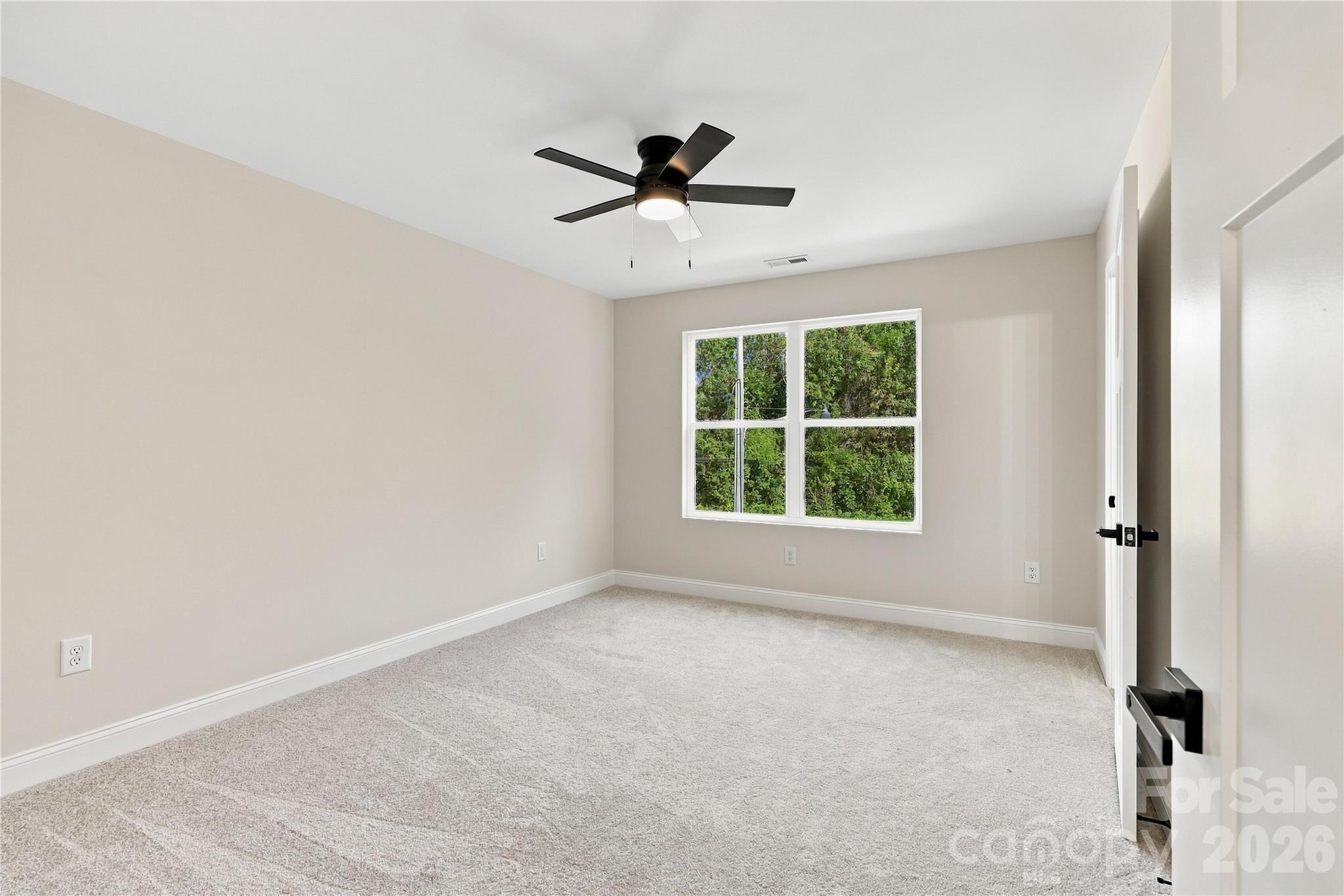 2275 S Jake Alexander Boulevard Property Photo 28