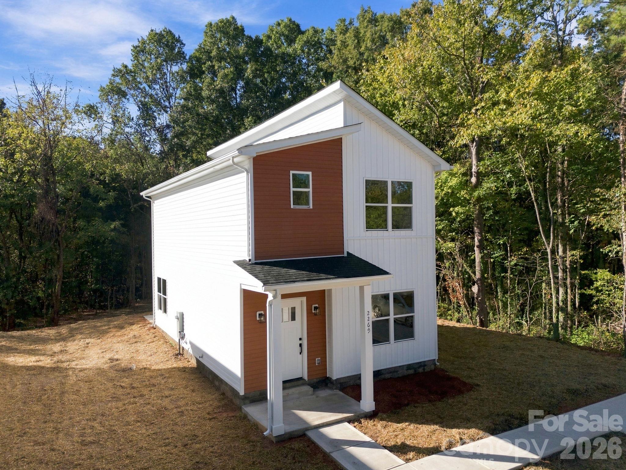 2269 S Jake Alexander Boulevard Property Photo 5