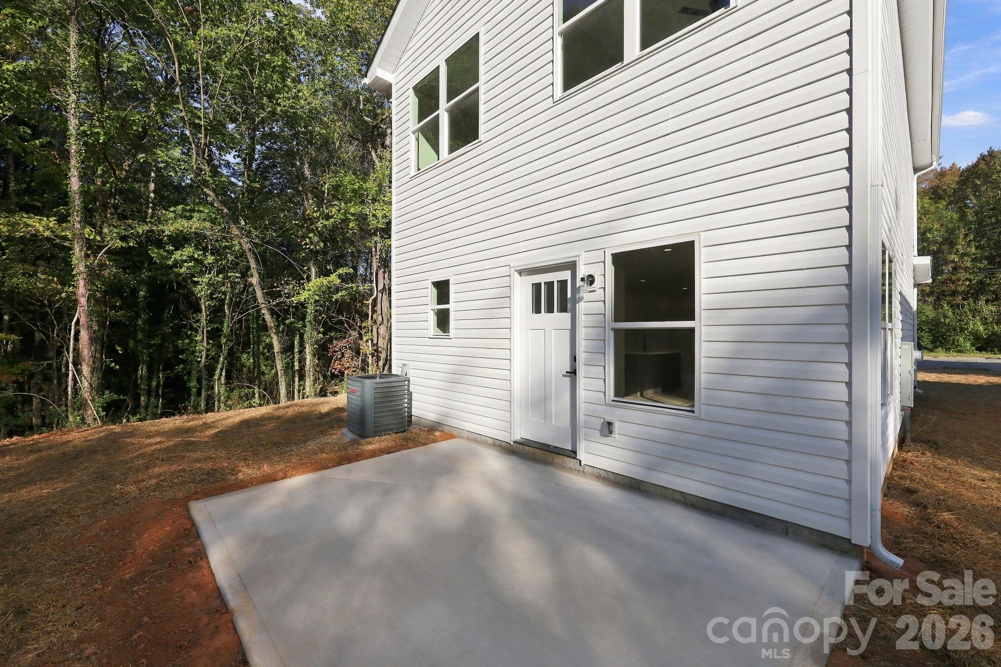 2269 S Jake Alexander Boulevard Property Photo 34